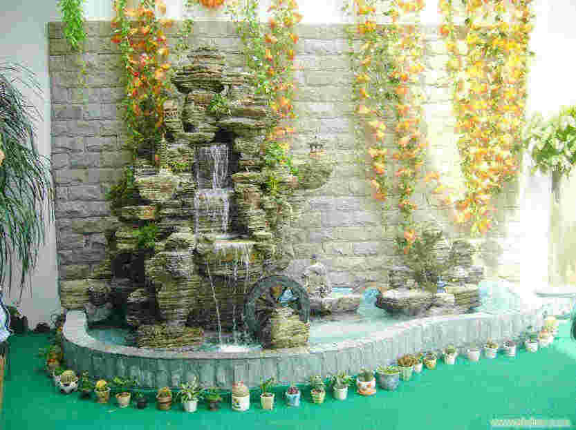 ان ڈور واٹرسکیپی کے چشمہ کے عام اقسام